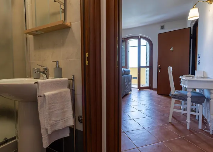 Cs كاستيلْنْوافو بيراردين